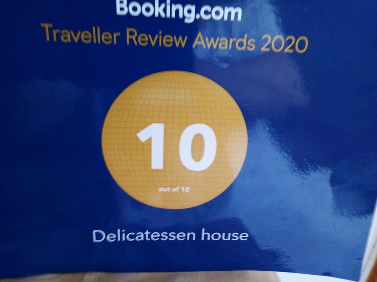 Delicatessen House Apartment เลโอนีดีออน ภายนอก รูปภาพ